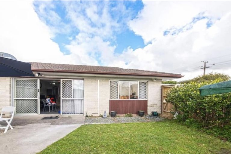 Photo of property in 1/66 Huia Road, Papatoetoe, Auckland, 2025