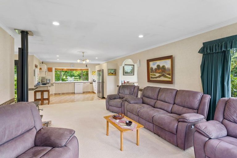 Photo of property in 266 North Manakau Road, Manakau, Levin, 5573