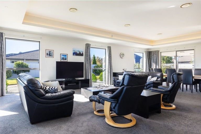 Photo of property in 14 Windsor Close, Springlands, Blenheim, 7201