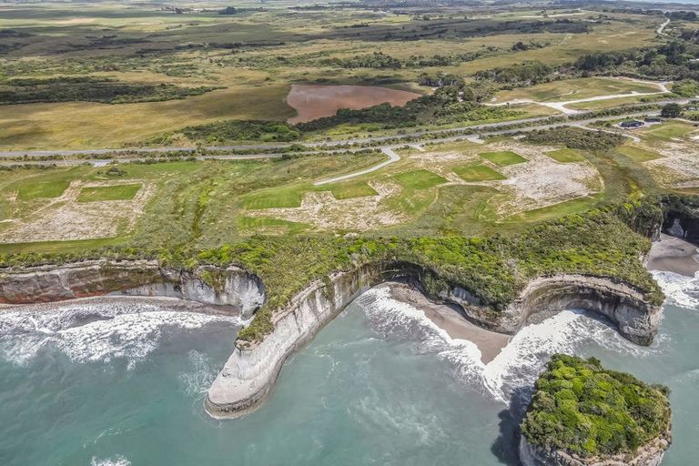 Photo of property in 994b Cape Foulwind Road, Cape Foulwind, 7892