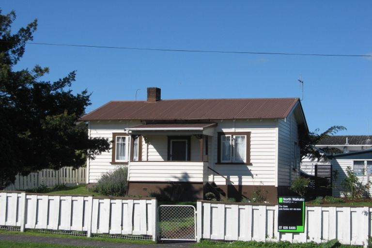 Photo of property in 118 Hakanoa Street, Huntly, 3700