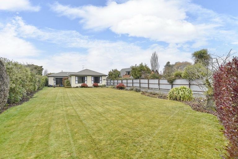Photo of property in 88 Rangiora Woodend Road, Woodend, 7610