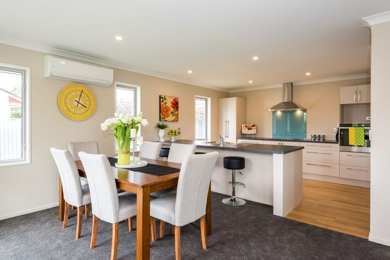 Photo of property in 71 Cuffs Road, Wainoni, Christchurch, 8061