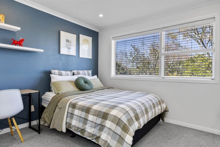 Photo of property in 73 Kurupae Road, Hilltop, Taupo, 3330
