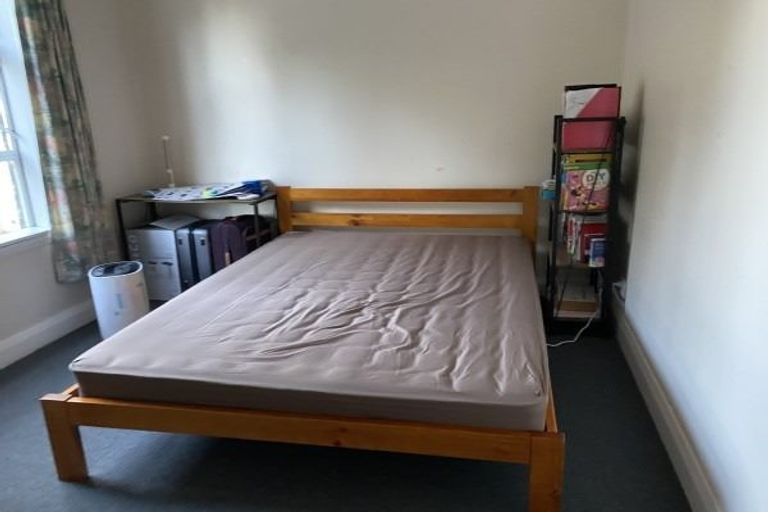 Photo of property in 54 Burns Avenue, Takaro, Palmerston North, 4412