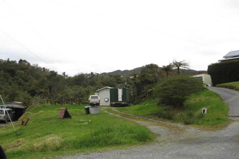 Photo of property in 10 Walker Street, Runanga, 7803