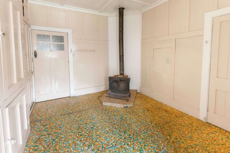 Photo of property in 51/53 Goldfinch Street, Taihape, 4720