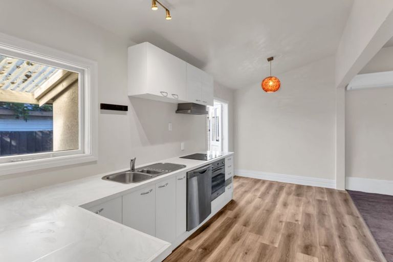 Photo of property in 1/3 Manning Place, Woolston, Christchurch, 8023