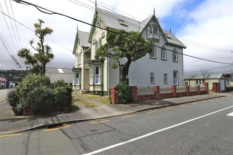 Photo of property in 66-68 Sydney Street, Petone, Lower Hutt, 5012