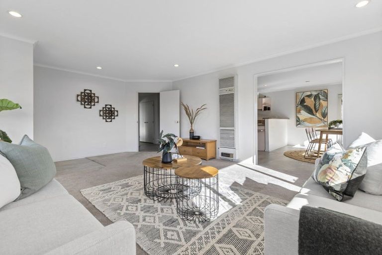 Photo of property in 43 Admiral Crescent, Flagstaff, Hamilton, 3210