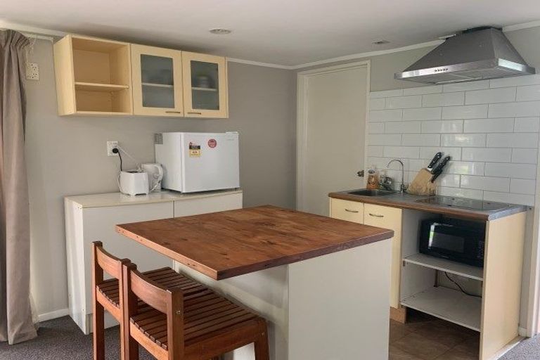 Photo of property in 1291 Old North Road, Helensville, 0875