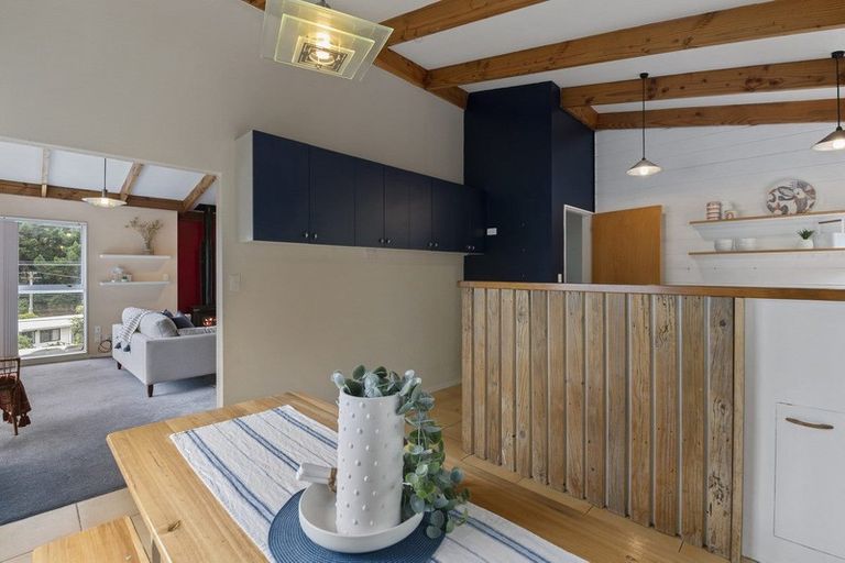 Photo of property in 8 Forest Road, Raumati South, Paraparaumu, 5032