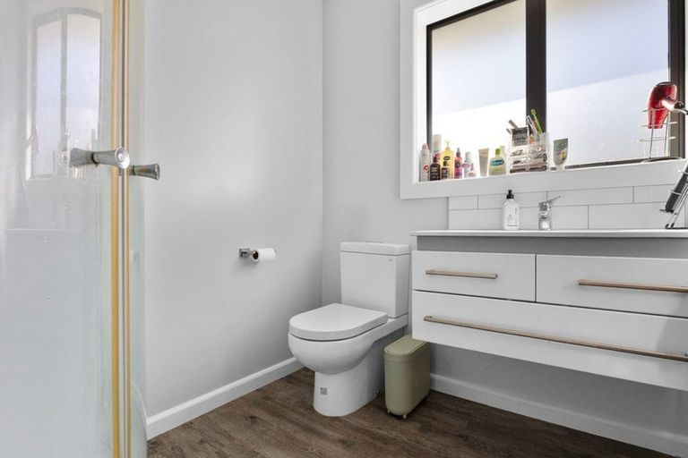 Photo of property in 41 Everest Street, Burnside, Christchurch, 8053