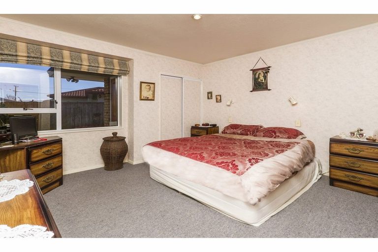 Photo of property in 24 Coleridge Place, Stoke, Nelson, 7011