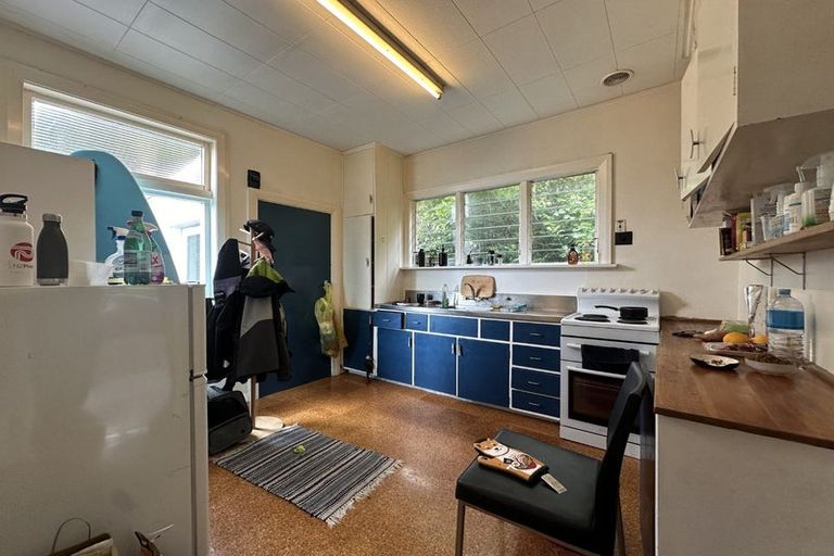 Photo of property in 72 Sefton Street, Wadestown, Wellington, 6012