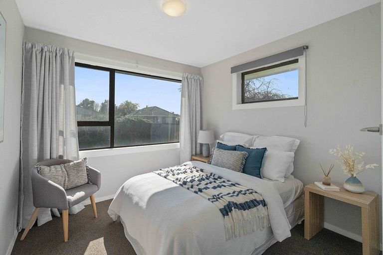 Photo of property in 13 Roswell Place, Islington, Christchurch, 8042