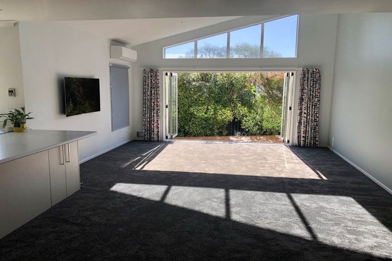 Photo of property in 26b Seddon Street, Waikanae, 5036