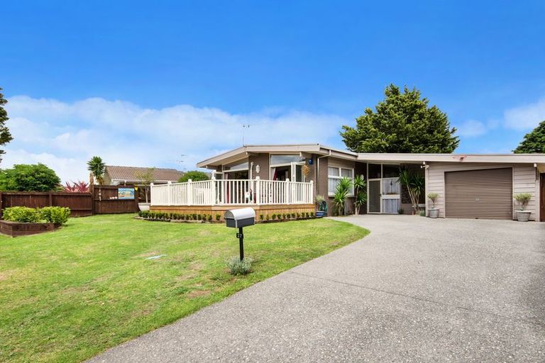 Photo of property in 27 Magnolia Avenue, Opaheke, Papakura, 2113
