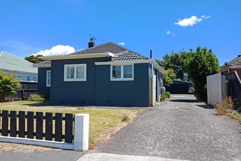Photo of property in 14 Dyer Street, Epuni, Lower Hutt, 5011