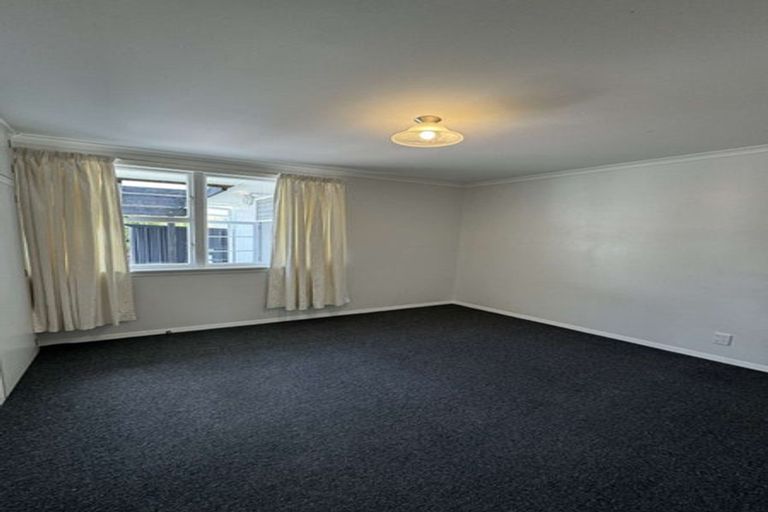 Photo of property in 27 Donnington Street, Parklands, Christchurch, 8083