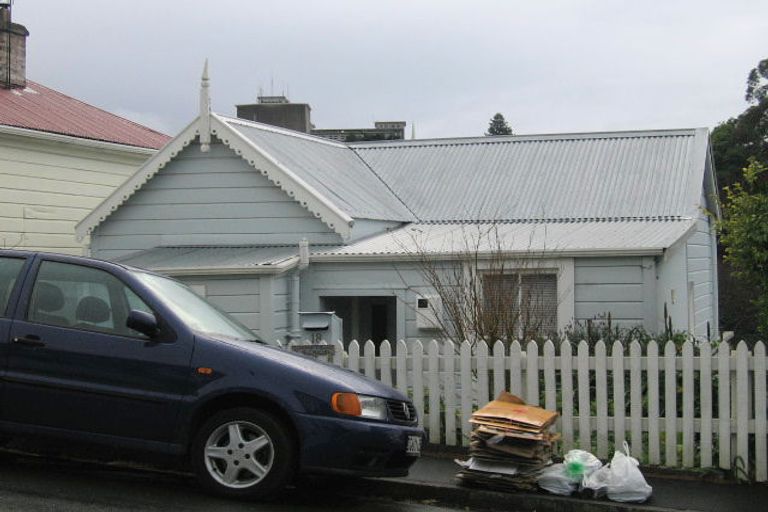 Photo of property in 20 Enfield Road, Hospital Hill, Napier, 4110