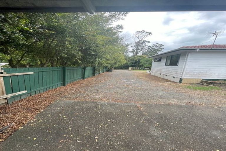 Photo of property in 9 Hamblyn Place, Ranui, Auckland, 0612