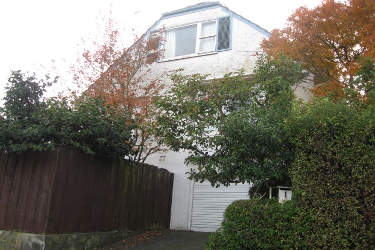 Photo of property in 1 Balmoral Street, Opoho, Dunedin, 9010