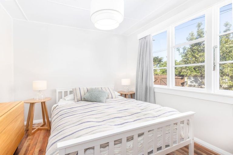 Photo of property in 345 Te Horo Beach Road, Te Horo Beach, Otaki, 5581