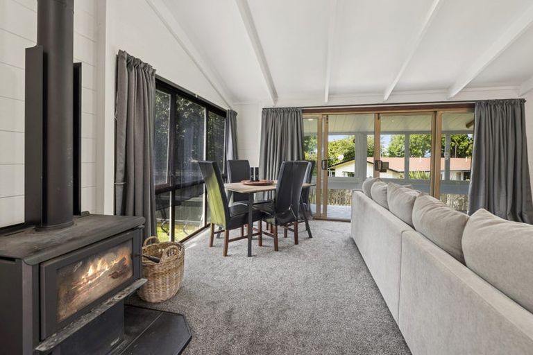 Photo of property in 53 Mountain Road, Western Heights, Rotorua, 3015