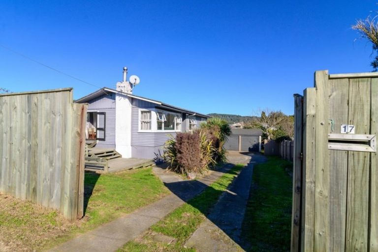 Photo of property in 17 Scott Avenue, Owhata, Rotorua, 3010