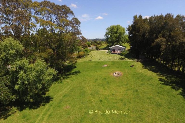 Photo of property in 506 Pahi Road, Pahi, Paparoa, 0571