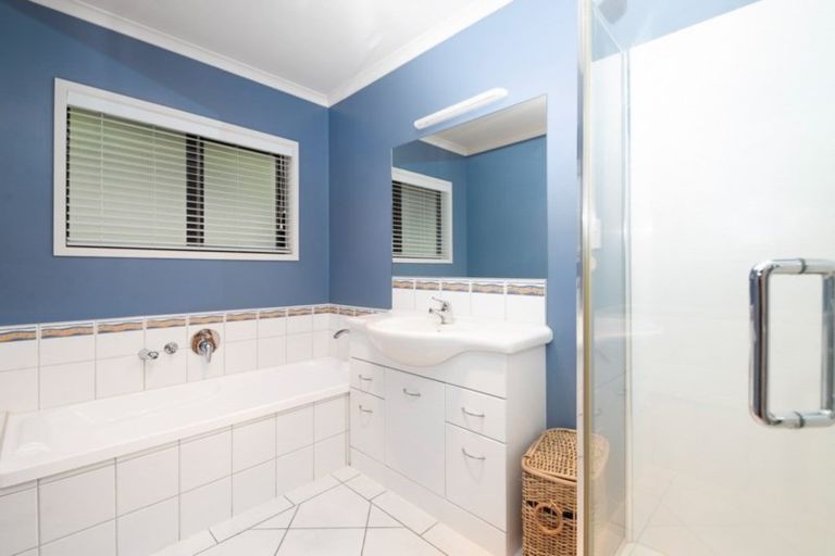 Photo of property in 36 Owhatiura Drive, Lynmore, Rotorua, 3010