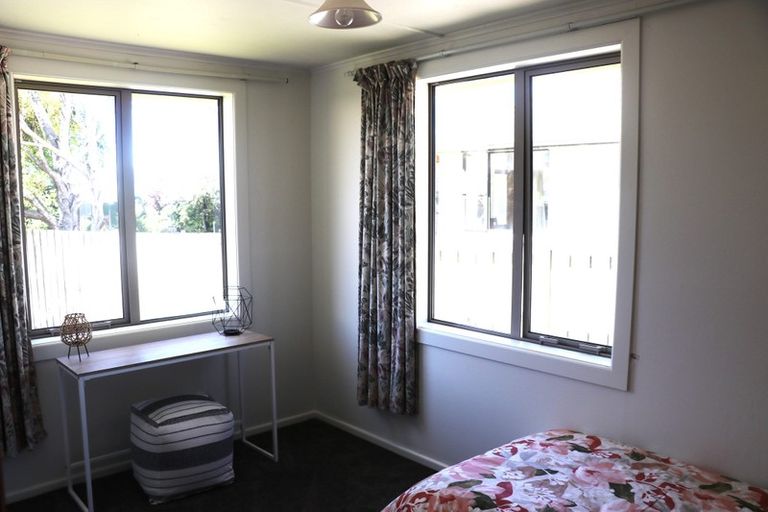 Photo of property in 66 Adamson Crescent, Glengarry, Invercargill, 9810