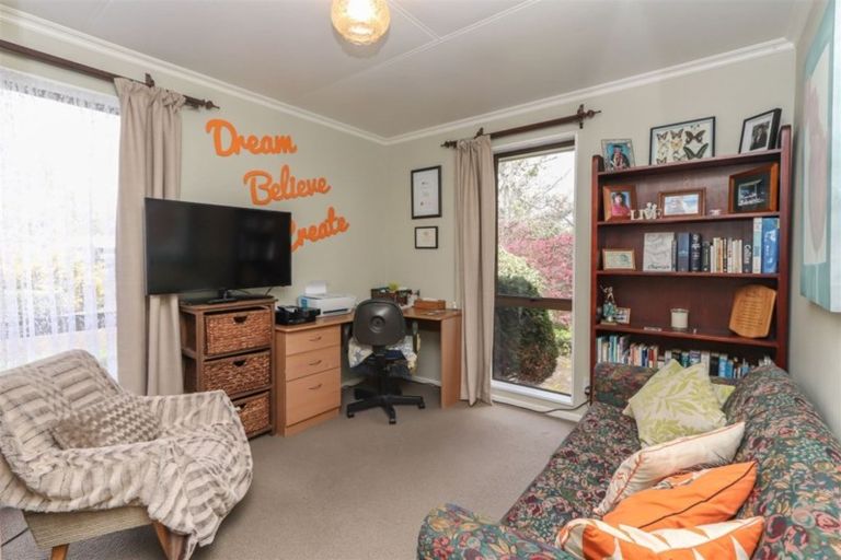 Photo of property in 90 Kelly Street, Inglewood, 4330