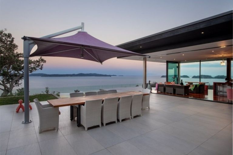 Photo of property in 10 Jackson Crescent, Mahurangi East, Warkworth, 0982