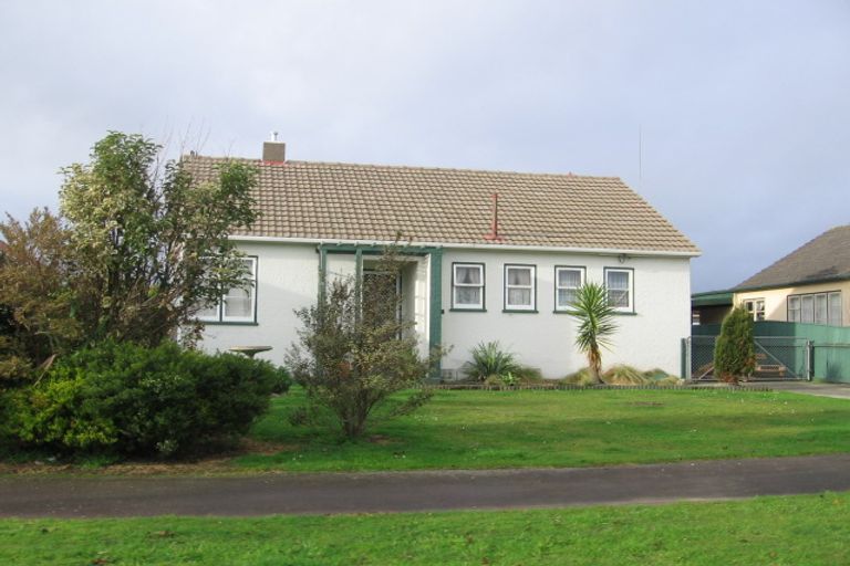 Photo of property in 5 Tyndall Street, Palmerston North, 4414