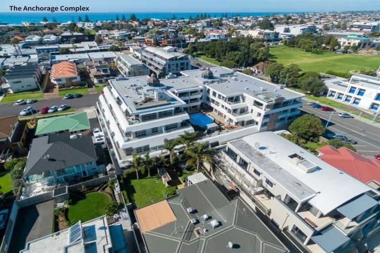 Photo of property in 36 Victoria Road, Mount Maunganui, 3116