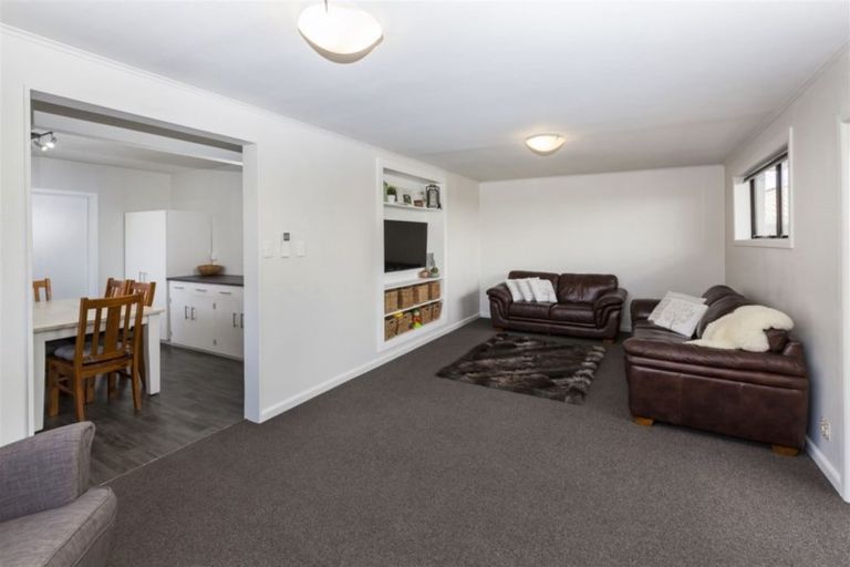 Photo of property in 101 Isleworth Road, Bishopdale, Christchurch, 8053