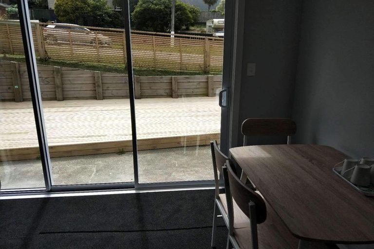 Photo of property in 2 Bell Street, Tawa, Wellington, 5028