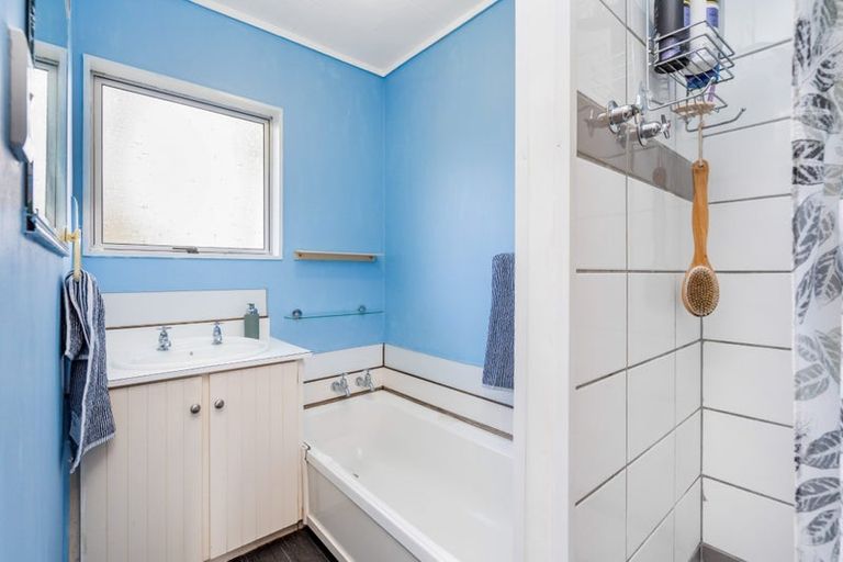 Photo of property in 1a Escalona Street, Te Kamo, Whangarei, 0112