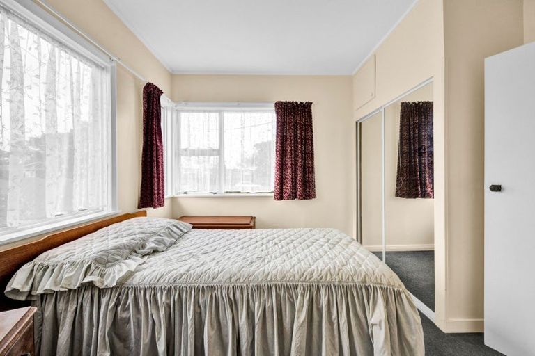 Photo of property in 55 Domett Street, Opunake, 4616