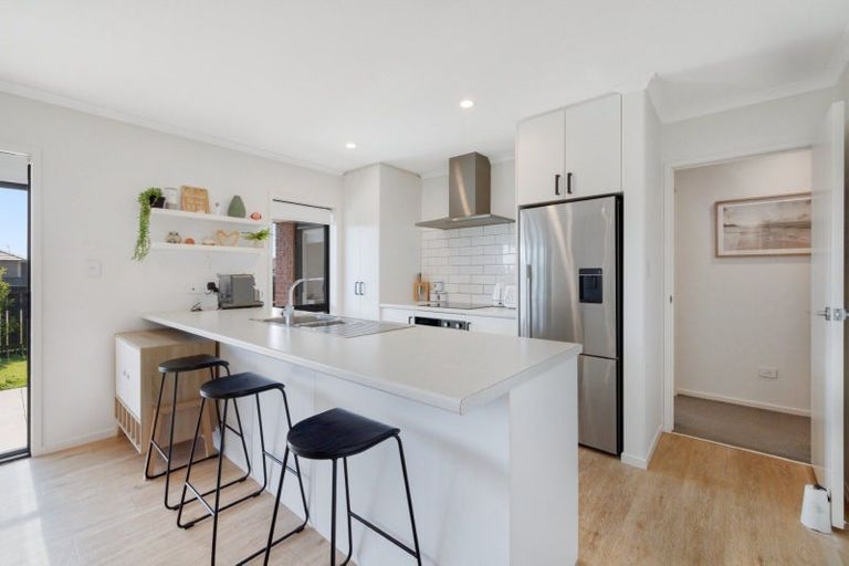 Photo of property in 71 Dunkeld Drive, Papamoa, 3118