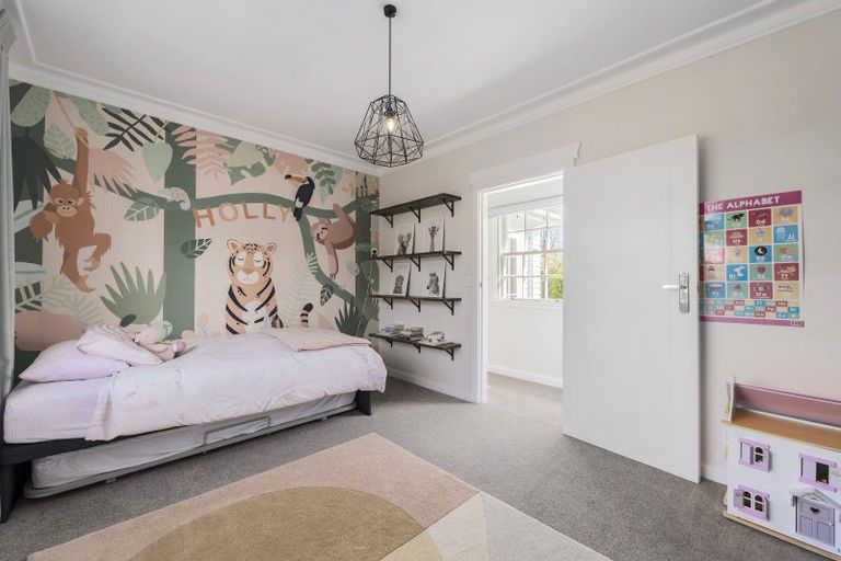 Photo of property in 340 Fergusson Drive, Heretaunga, Upper Hutt, 5018