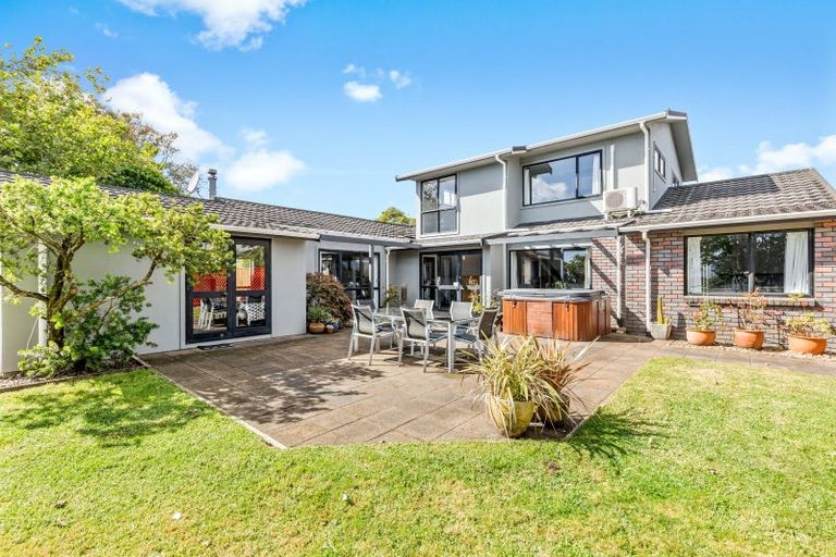 Photo of property in 68 Brois Street, Frankleigh Park, New Plymouth, 4310