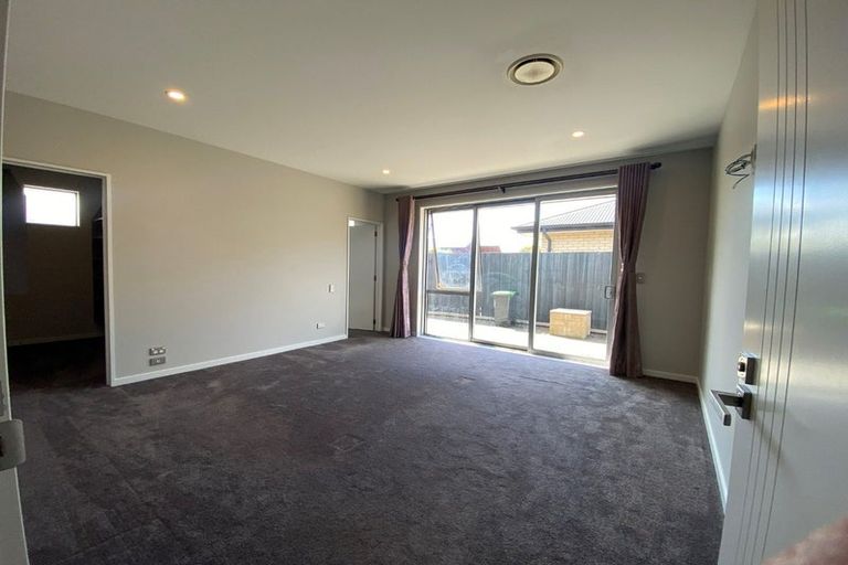 Photo of property in 27 Winfield Drive, Wigram, Christchurch, 8042