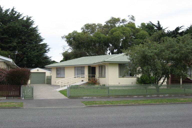 Photo of property in 136 Hay Street, Bromley, Christchurch, 8062