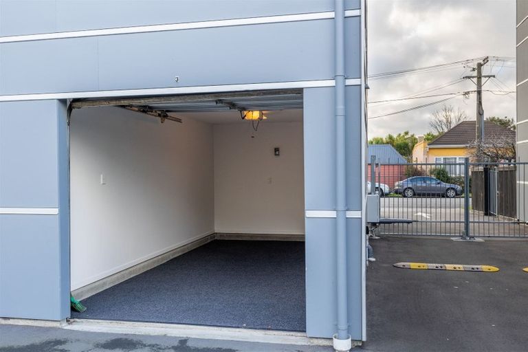 Photo of property in 3/8 Hutcheson Street, Sydenham, Christchurch, 8023