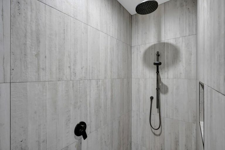 Photo of property in 57 Brooklands Road, Brooklands, New Plymouth, 4310