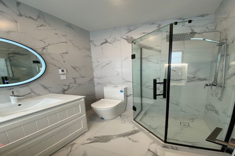 Photo of property in 13 Downpatrick Drive, Flat Bush, Auckland, 2019