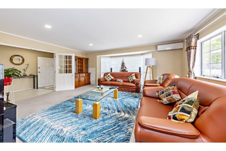 Photo of property in 147 Millhouse Drive, Golflands, Auckland, 2013